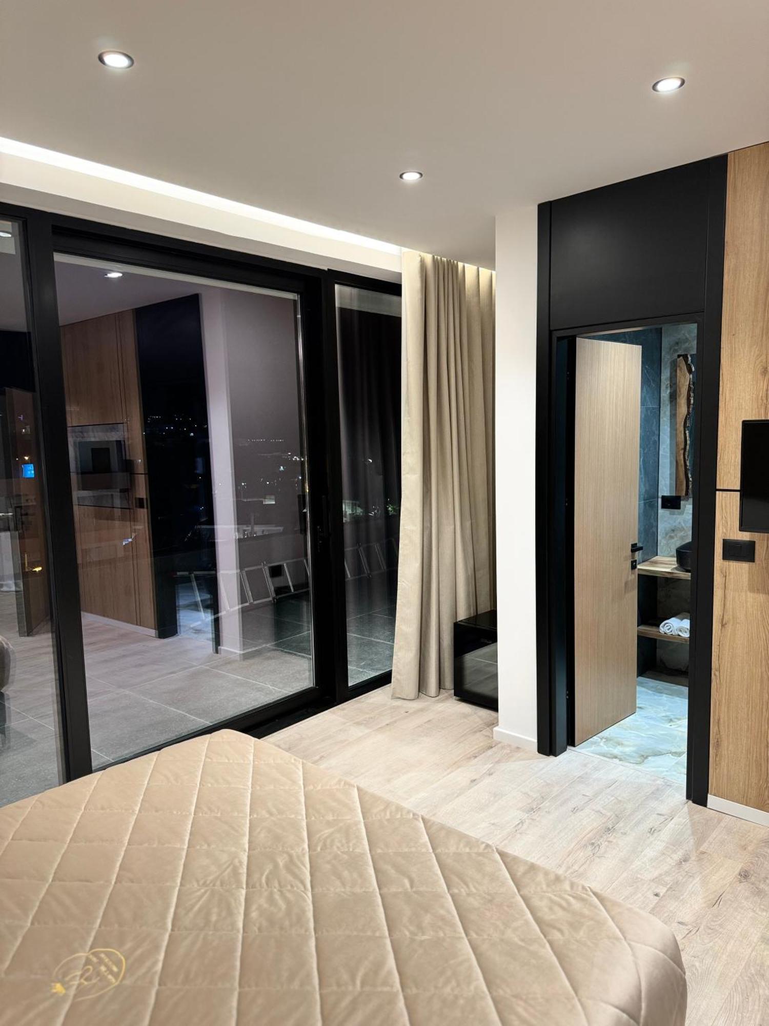 Hotel Joni Premium 4*
