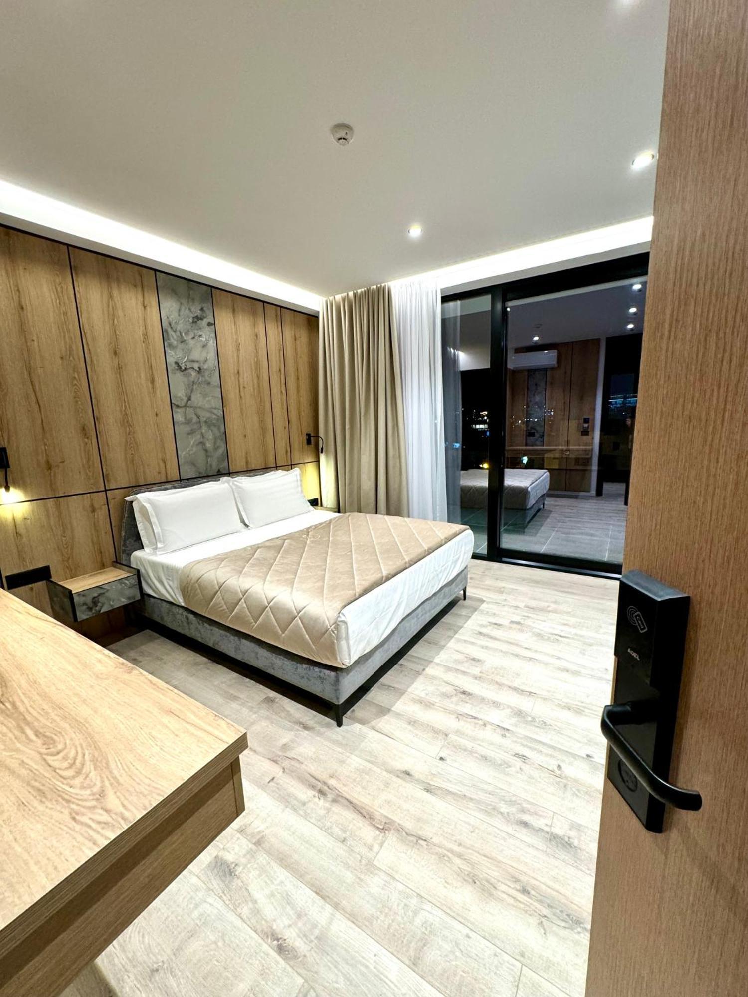 Joni Premium Hotel